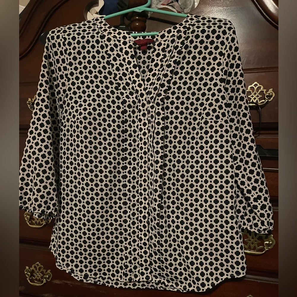 Women’s blouse size large